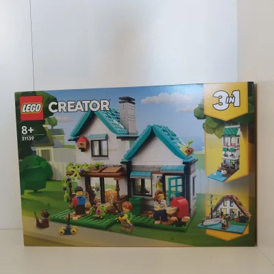 LEGO Creator 3-i-1 Hyggeligt hus 31139 forside