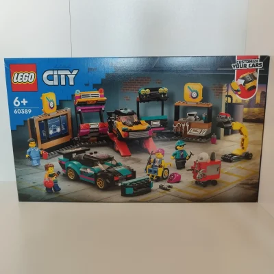 LEGO City Specialværksted 60389 forside