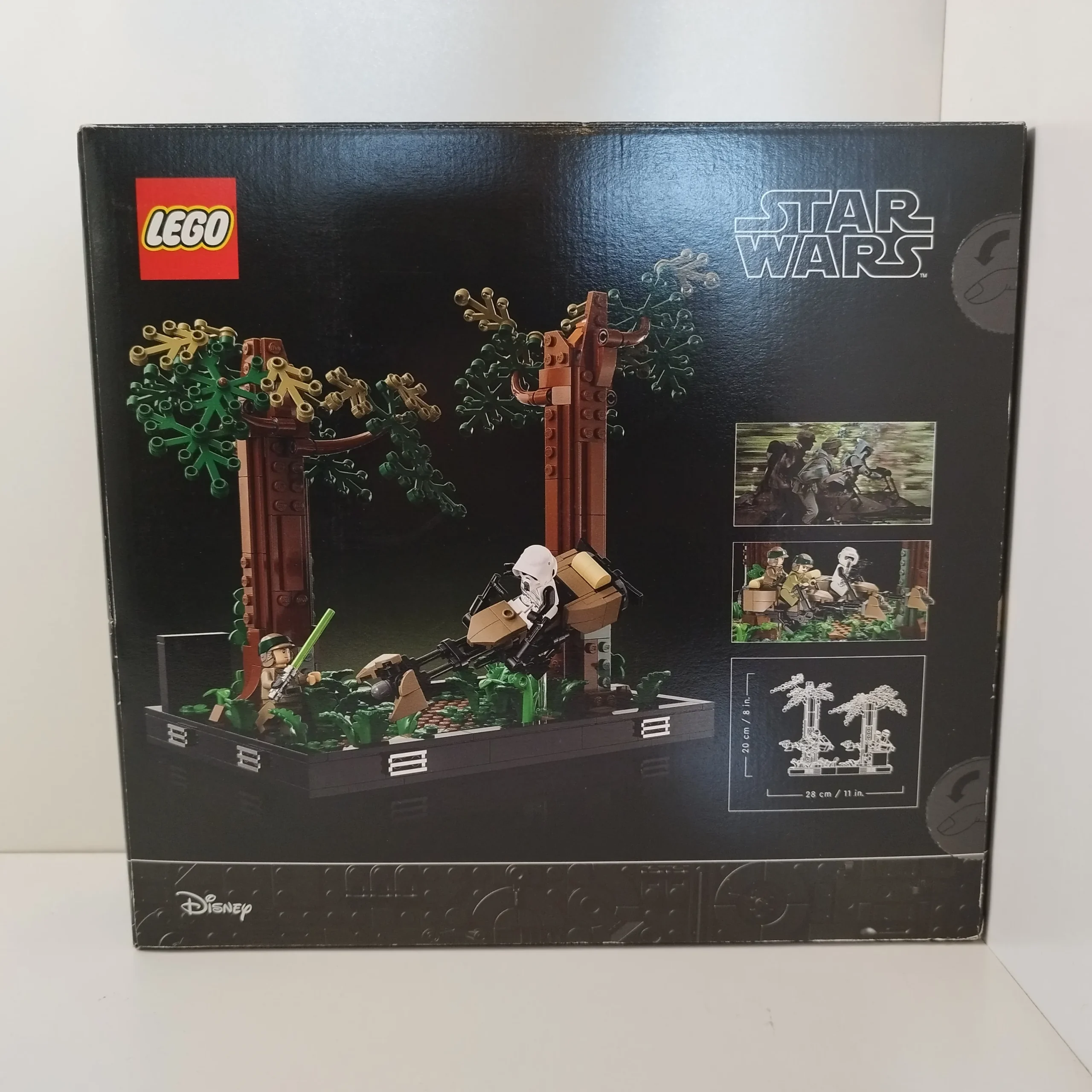 LEGO Star Wars Diorama med speederjagt på Endor 75353 bagside