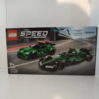 LEGO Speed Champions Aston Martin Safety Car og AMR23 76925 forside