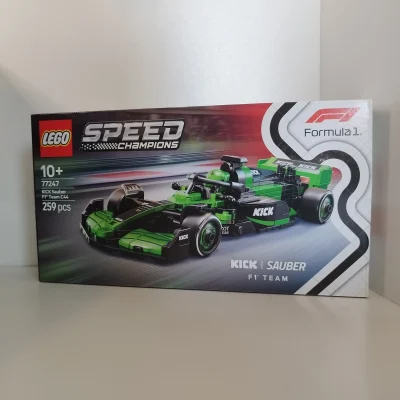 LEGO Speed Champions KICK Sauber F1 Team C44-racerbil 77247 forside